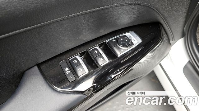 Kia K5 2020 — photo 19
