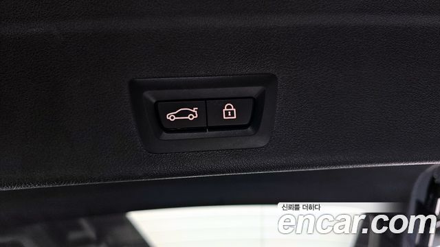 BMW X6 2020 — photo 16