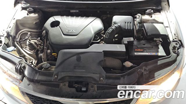 Kia Porte 2012 — photo 6