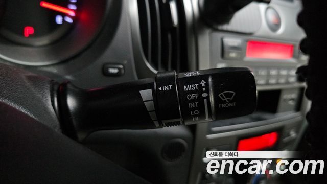 Kia Porte 2012 — photo 18