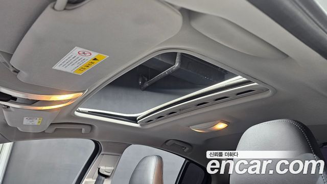 Volvo S60 2015 — photo 19