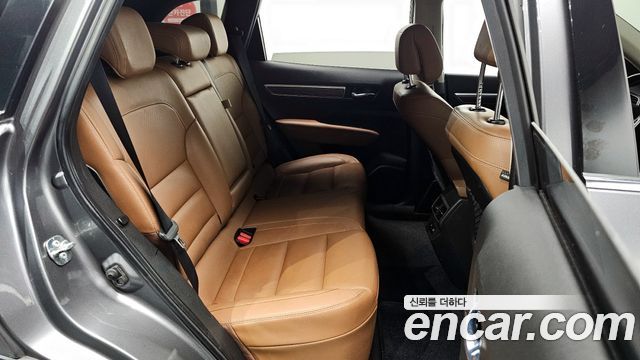 Renault Korea QM6 2021 — photo 11