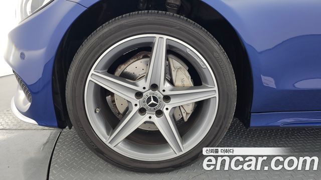 Mercedes-Benz C-Class 2018 — photo 5