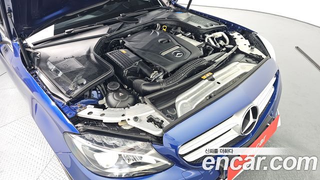 Mercedes-Benz C-Class 2018 — photo 6