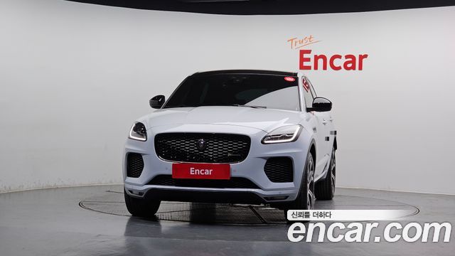 Jaguar E-PACE 2018 — photo 3