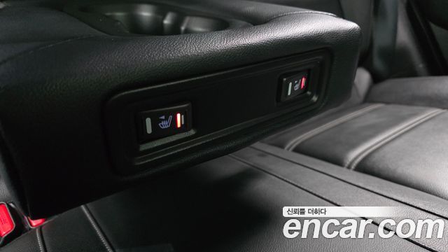 Renault Korea QM6 2021 — photo 26