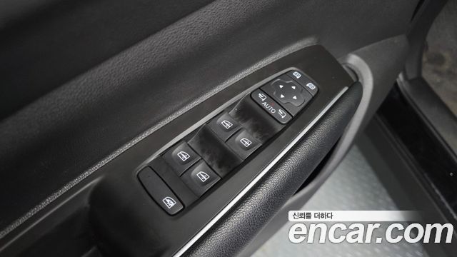 Renault Korea QM6 2021 — photo 29