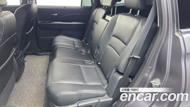 Honda Pilot 2019 — photo 16