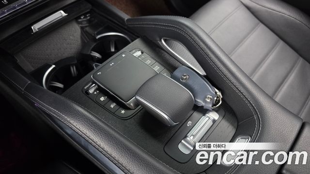 Mercedes-Benz GLE-Class 2023 — photo 29