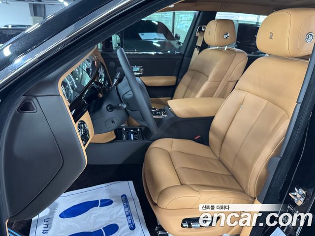 Rolls-Royce Phantom 2021 — photo 8