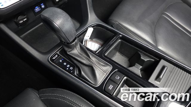Hyundai Sonata 2019 — photo 12