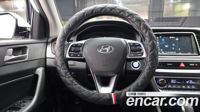 Hyundai Sonata 2019 — photo 19