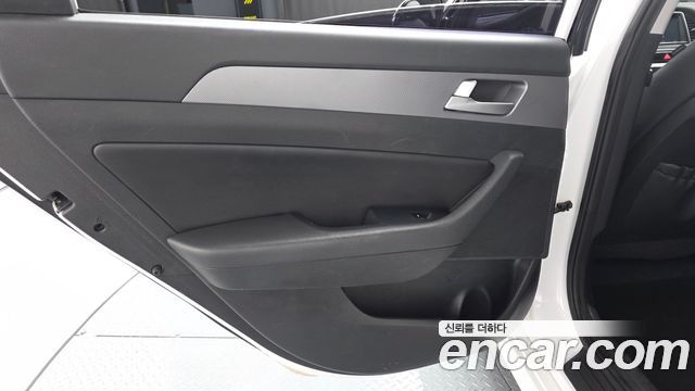 Hyundai Sonata 2019 — photo 15