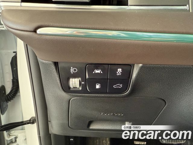 Hyundai Grandeur 2023 — photo 17