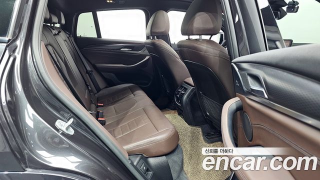 BMW X4 2022 — photo 18