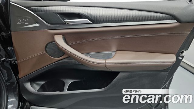 BMW X4 2022 — photo 14