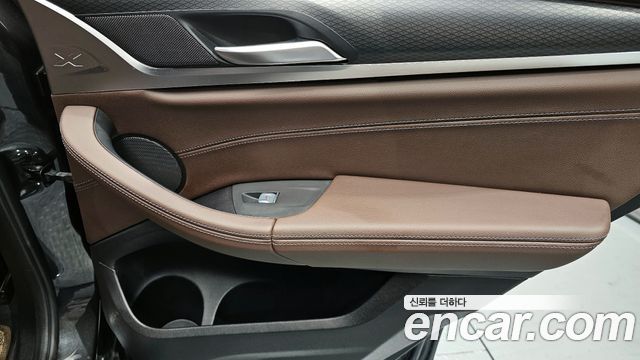 BMW X4 2022 — photo 15