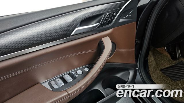 BMW X4 2022 — photo 27