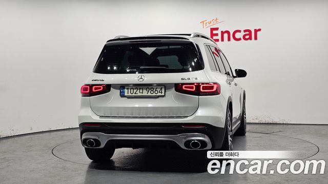Mercedes-Benz GLB-Class 2021 — photo 4
