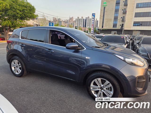 Kia Sportage 2016 — photo 8