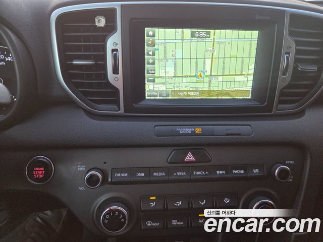 Kia Sportage 2016 — photo 10
