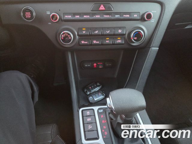 Kia Sportage 2016 — photo 16