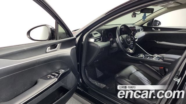 Kia K5 2021 — photo 13