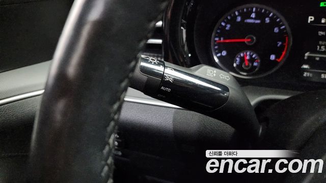 Kia K5 2021 — photo 29