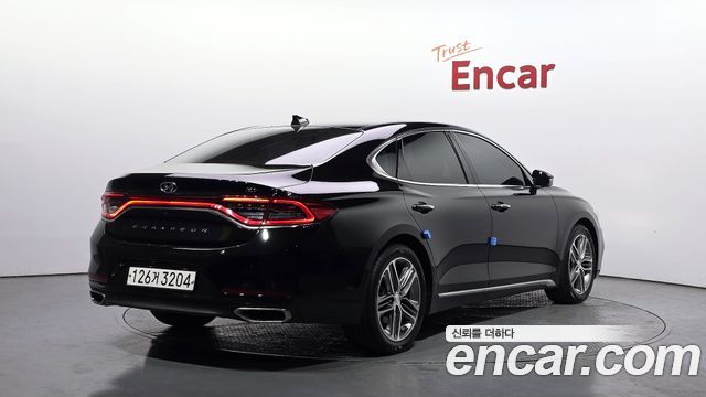 Hyundai Grandeur 2017 — photo 2