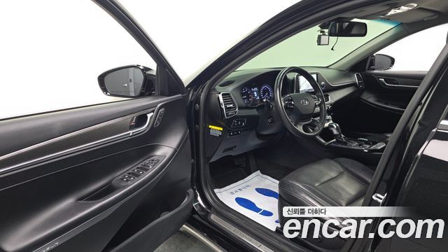 Hyundai Grandeur 2017 — photo 10