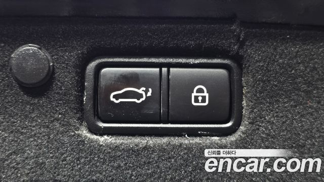 Hyundai Grandeur 2017 — photo 20