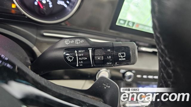 Kia Canival 2022 — photo 20