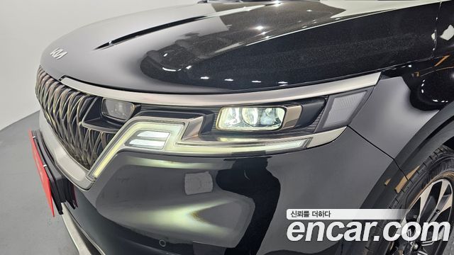 Kia Canival 2022 — photo 8