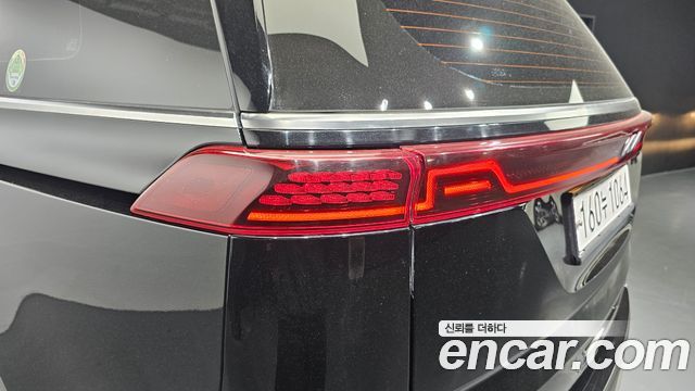 Kia Canival 2022 — photo 9