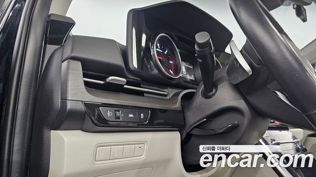 Kia Canival 2022 — photo 27