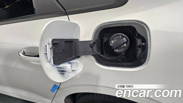 Kia K5 2021 — photo 35