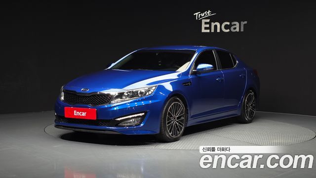 Kia K5 2011 — photo 1