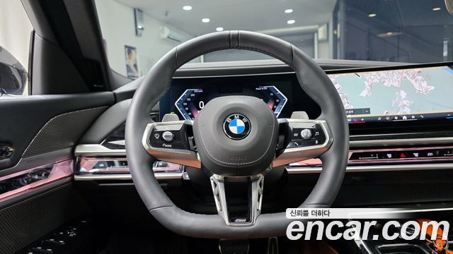 BMW 7-Series 2025 — photo 19