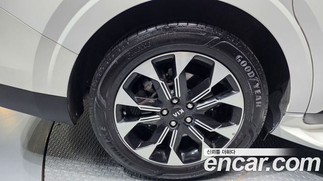 Kia Canival 2021 — photo 5