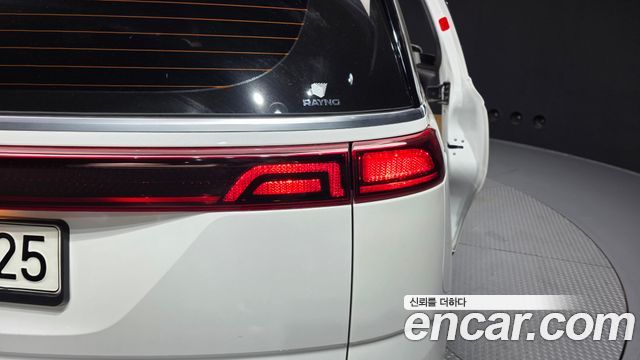 Kia Canival 2021 — photo 9