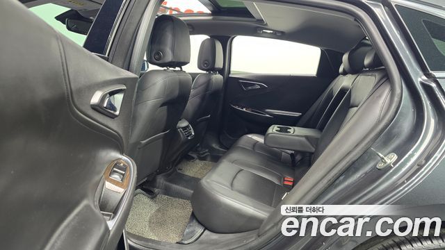Chevrolet Korea Malibu 2017 — photo 12