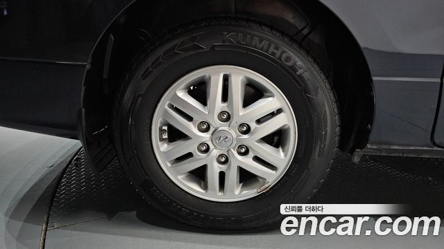 Hyundai Starex 2019 — photo 5