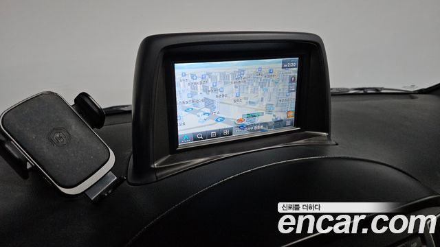 Hyundai Starex 2019 — photo 19