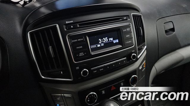 Hyundai Starex 2019 — photo 22