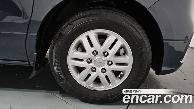 Hyundai Starex 2019 — photo 7
