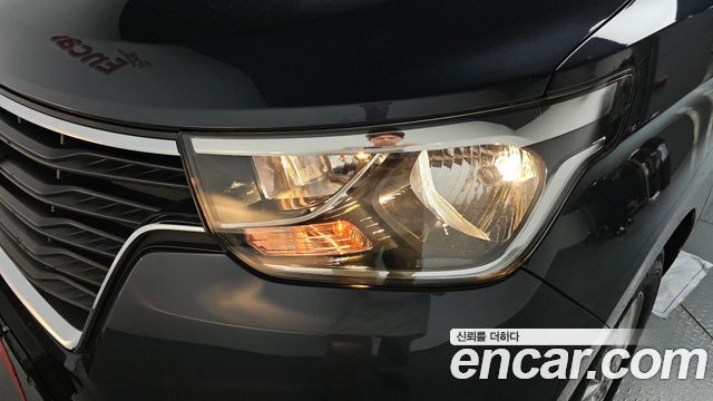 Hyundai Starex 2019 — photo 8