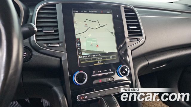 Renault Korea SM6 2020 — photo 17