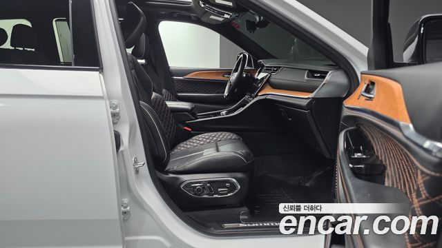 Jeep Cherokee 2023 — photo 17