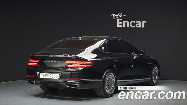 Genesis G80 2022 — photo 2