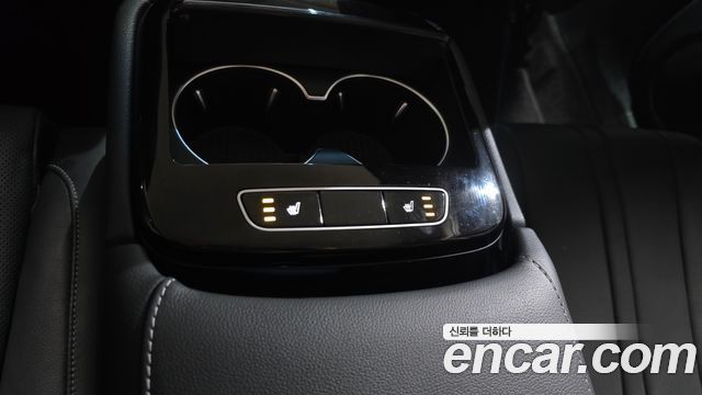 Genesis G80 2022 — photo 25